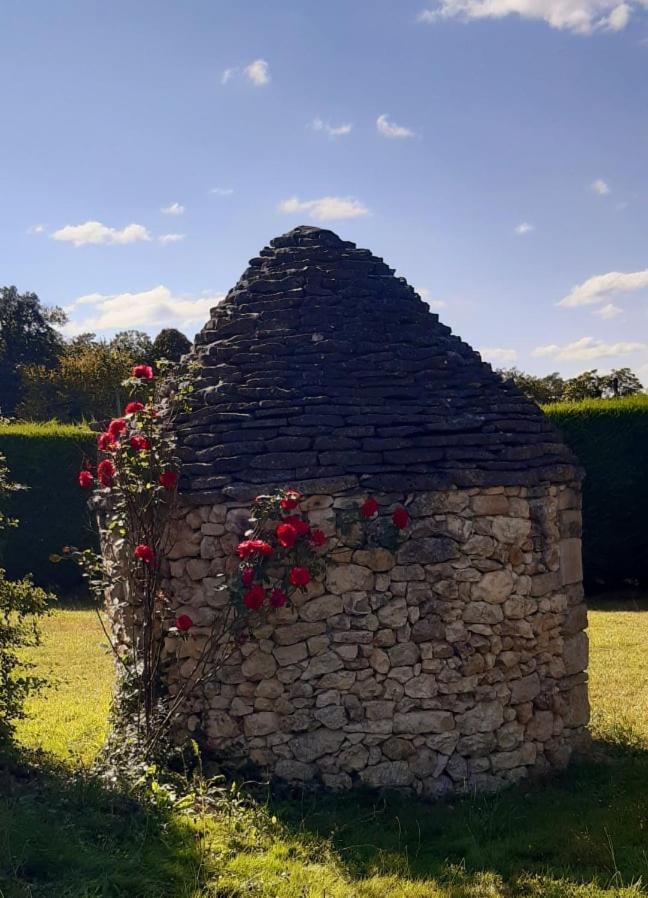 Gites Le Clos De Lamie Avec 2 Piscines Privees Fossemagne Экстерьер фото
