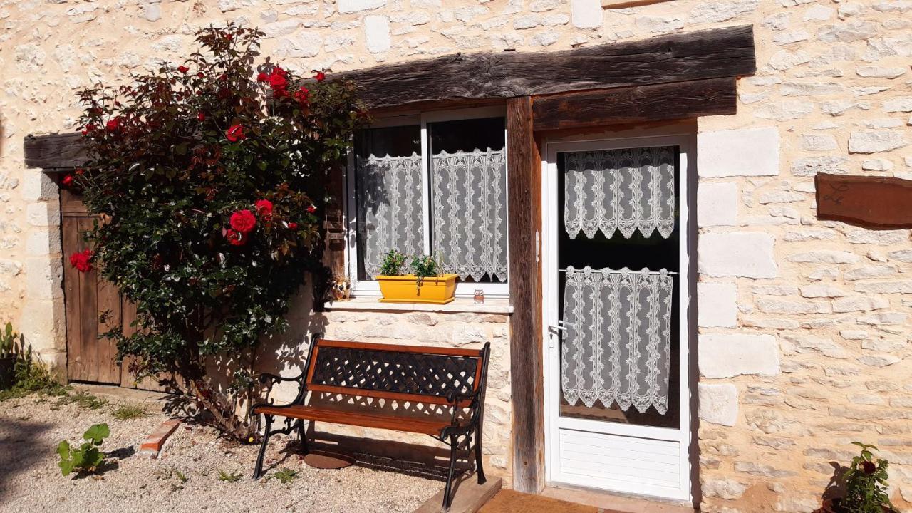 Gites Le Clos De Lamie Avec 2 Piscines Privees Fossemagne Экстерьер фото